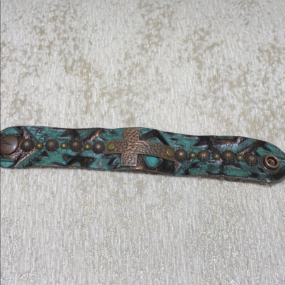 Leather bracelet